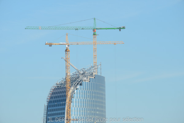 tour des finances à Liège